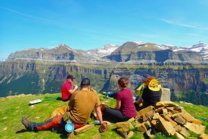 Miradores del Valle de Ordesa en 4x4 + Senderismo