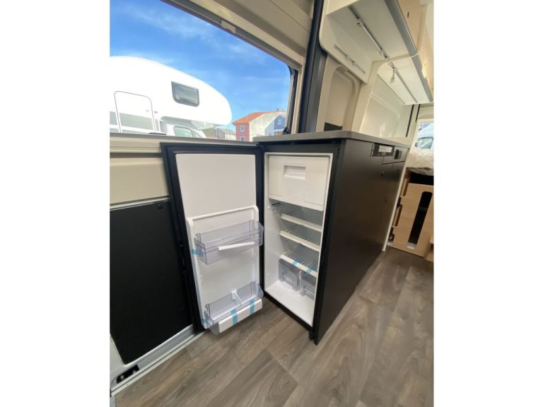 Alquiler 4 plazas Sunlight Cliff 640 en Pontevedra