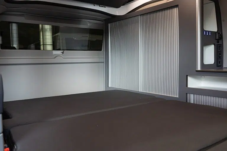 Alquiler 5 plazas Panama P10+ Urban-15 en Barcelona