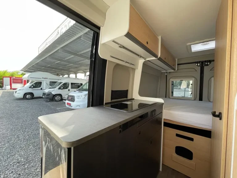 Alquiler 4 plazas Sunlight Cliff 600 – P en Bilbao