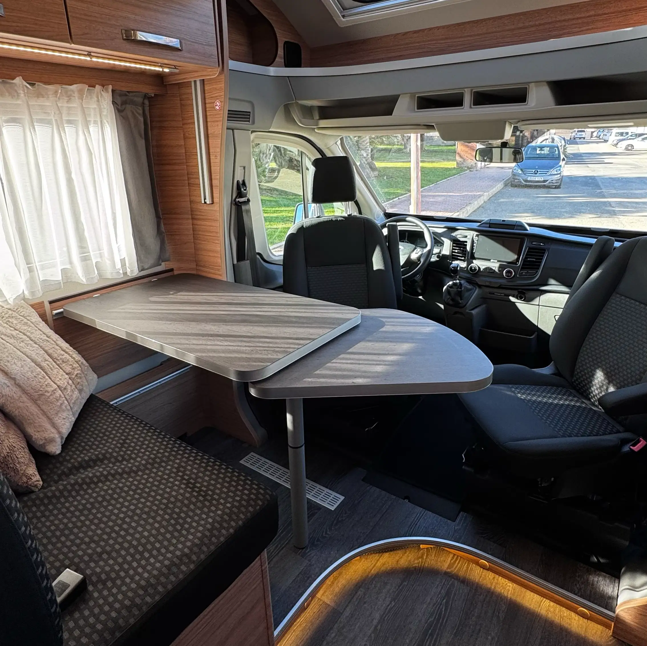 Weinsberg Carasuite 650 MEG StarLink