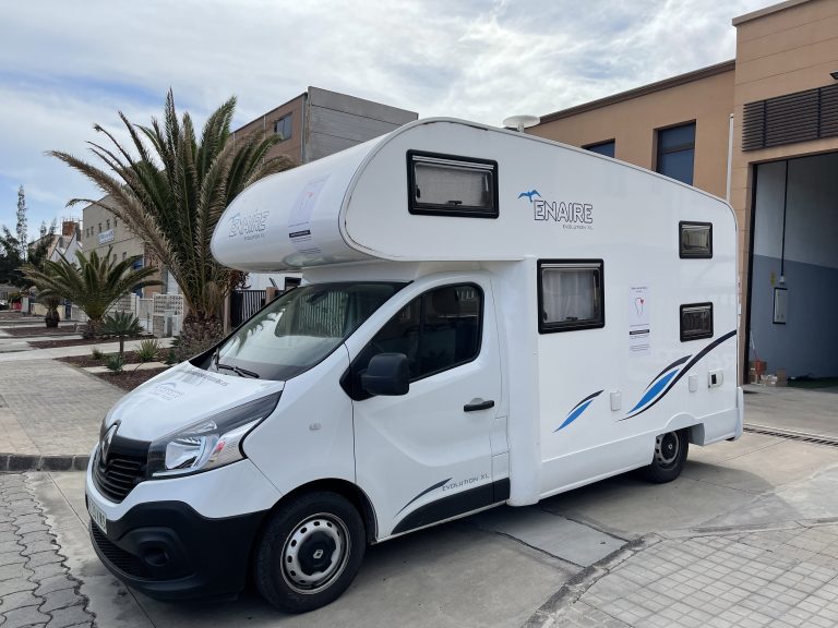 Alquiler 4 plazas Enaire XL Literas / KWS en Fuerteventura