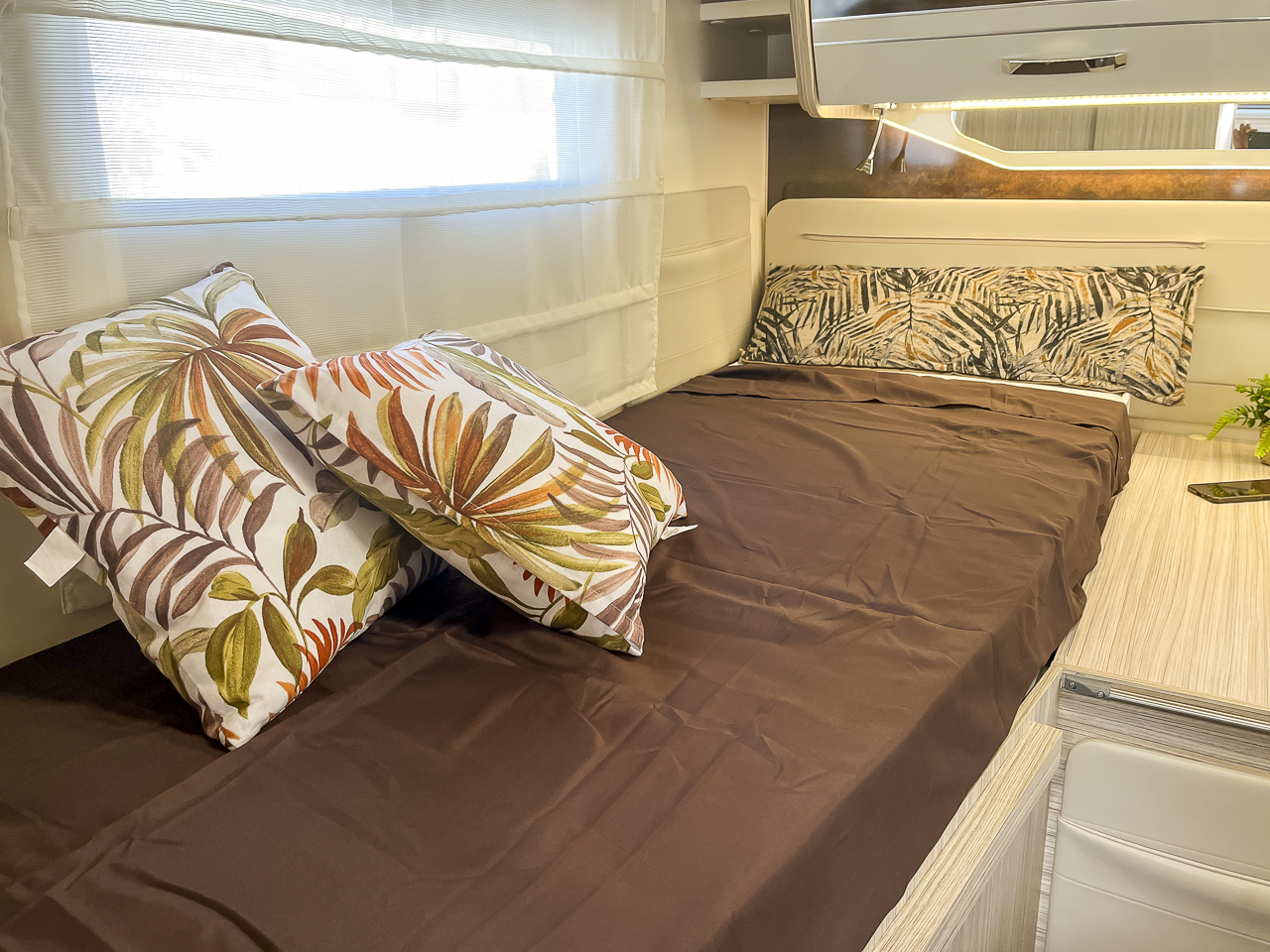 Elnagh T-Loft 530 (124)