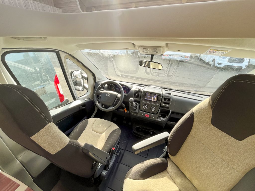 Elnagh T-Loft 530 (124)