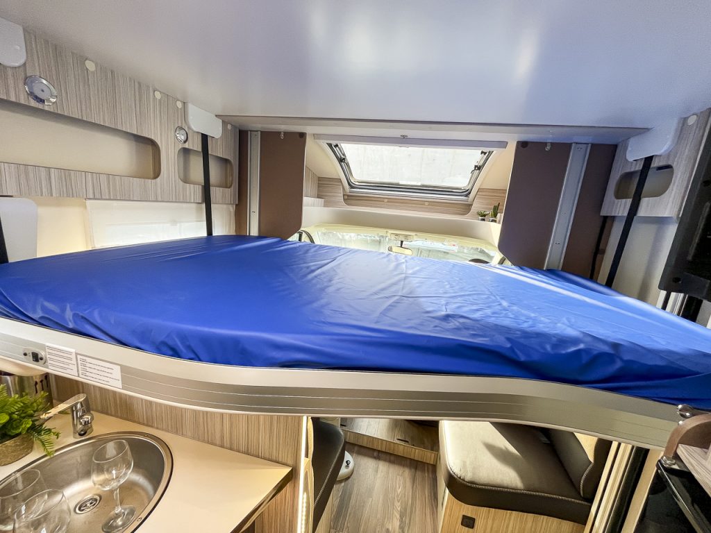 Elnagh T-Loft 530 (124)