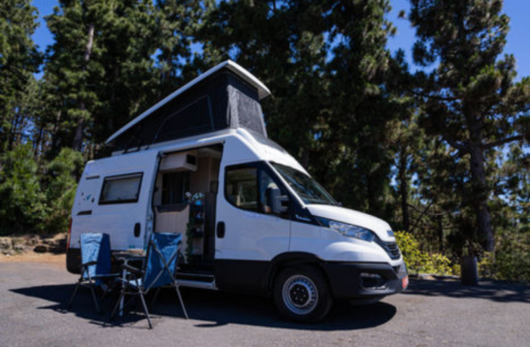Alquiler 4 plazas Iveco Twin I UP – 102 en Tenerife