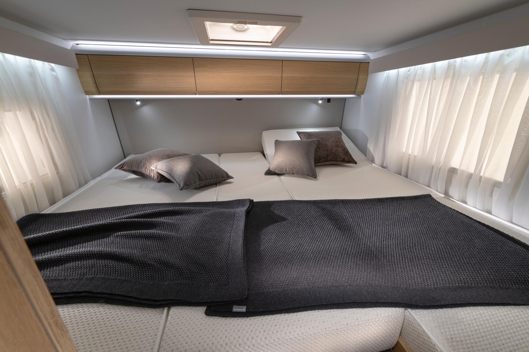 Alquiler 4 plazas Adria Matrix Axxes 670 SL-2 / G en Madrid