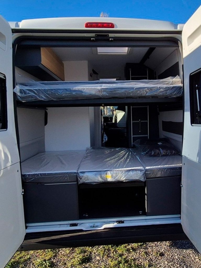 Adria Twin 600 SPB Family (2) (Copia)