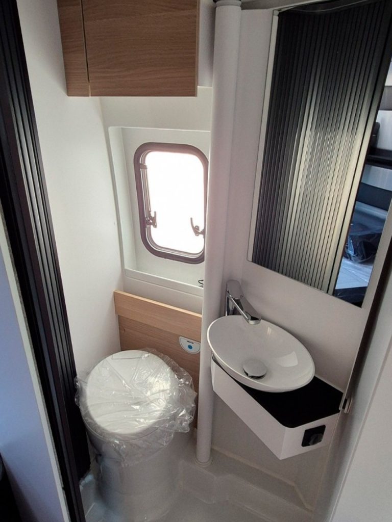 Adria Twin 600 SPB Family (6) (Copia)