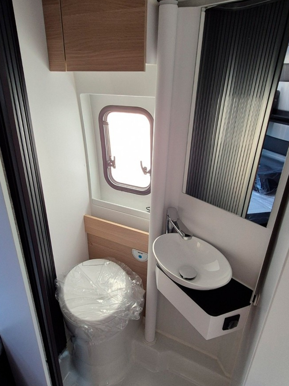 Adria Twin 600 SPB Family (6) (Copia)