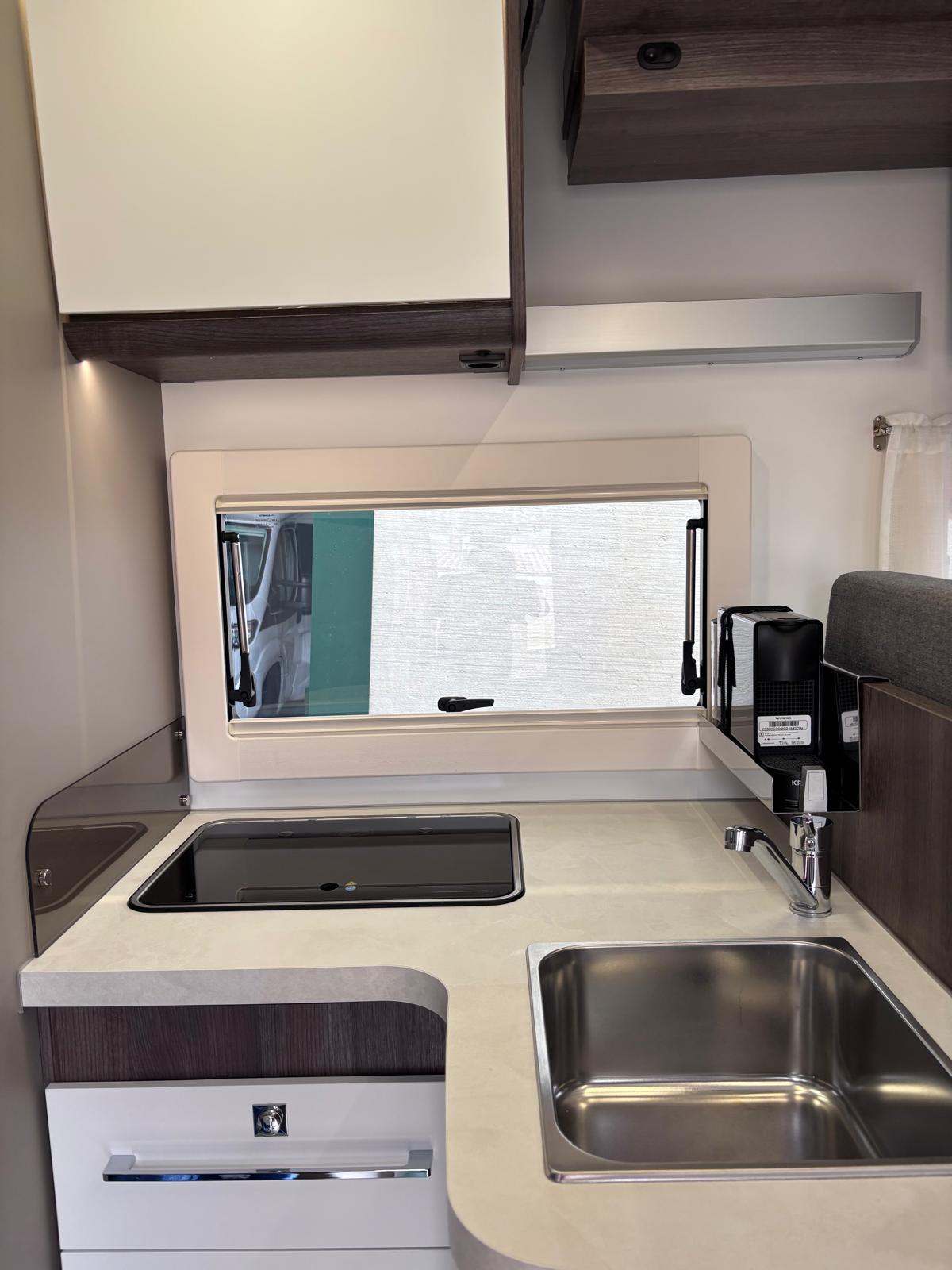 Benimar Tessoro 463 UP