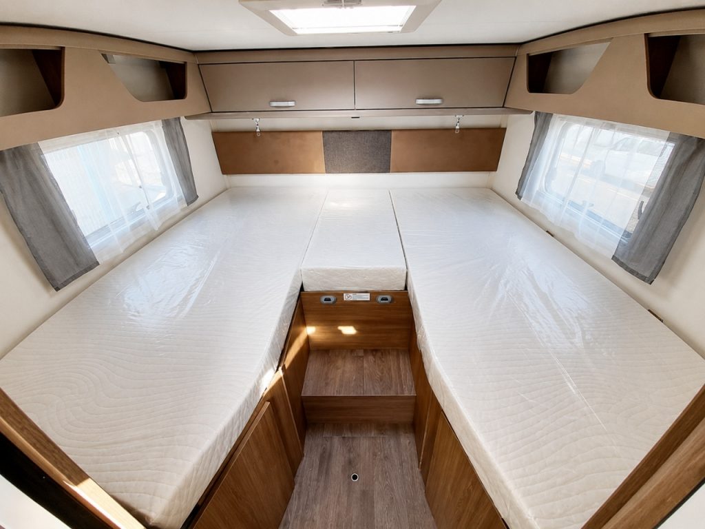 Carado T457 (7)