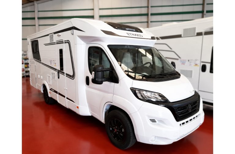 Alquiler 4 plazas Etrusco T7400 SB en Gandia
