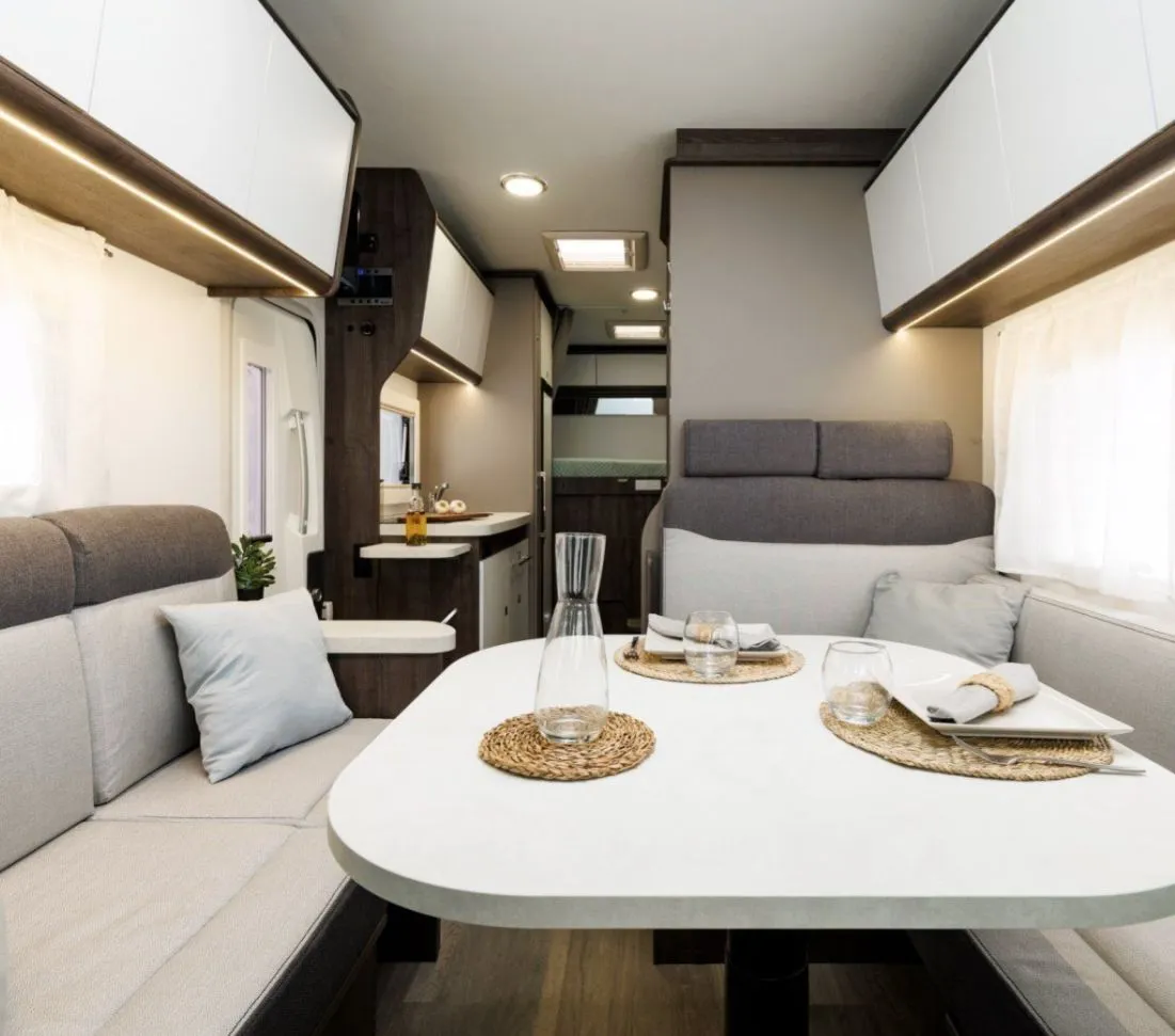 Alquiler 6 plazas Benimar Sport 344 Up en Málaga