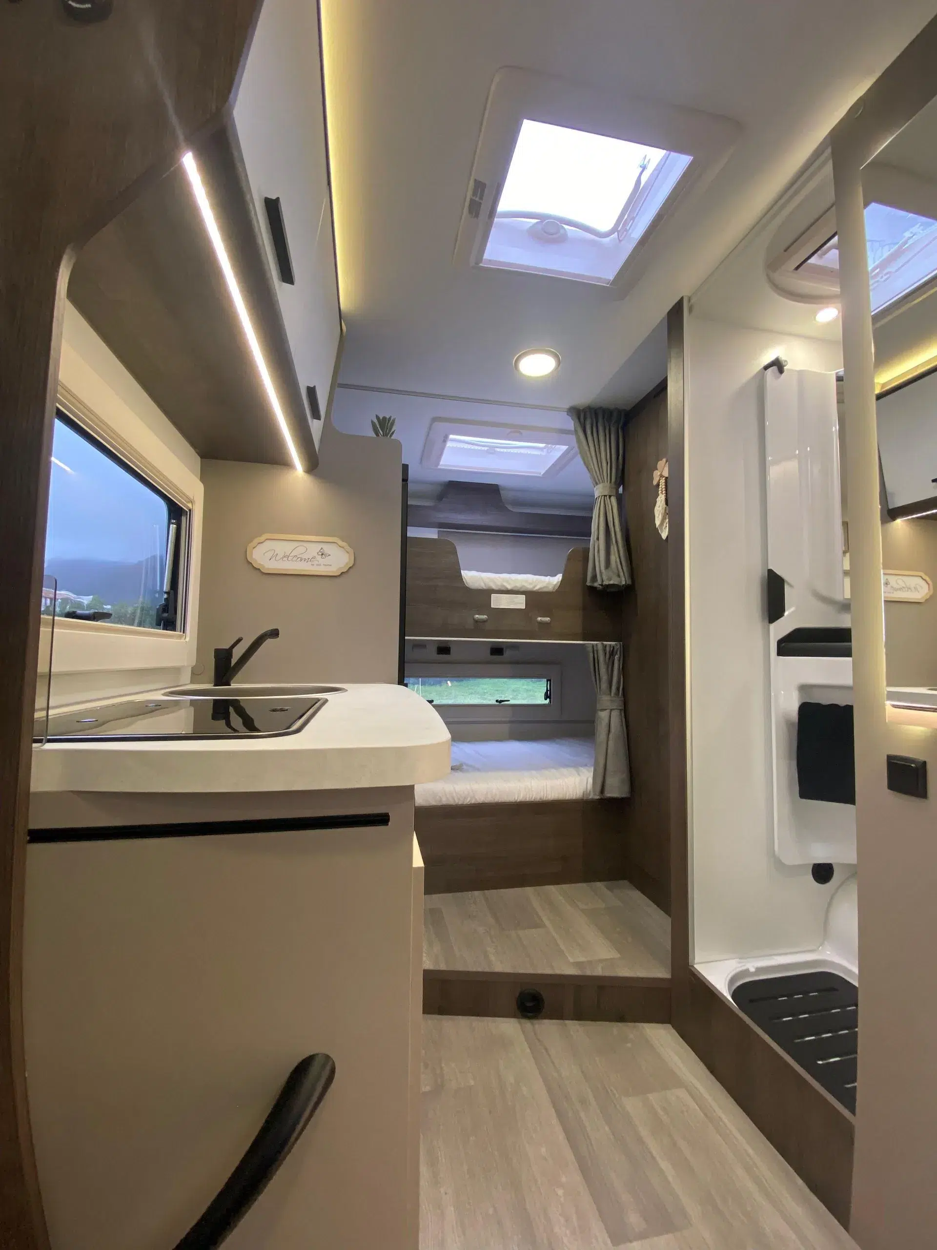 Alquiler 6 plazas Benimar Tessoro 425 en Málaga