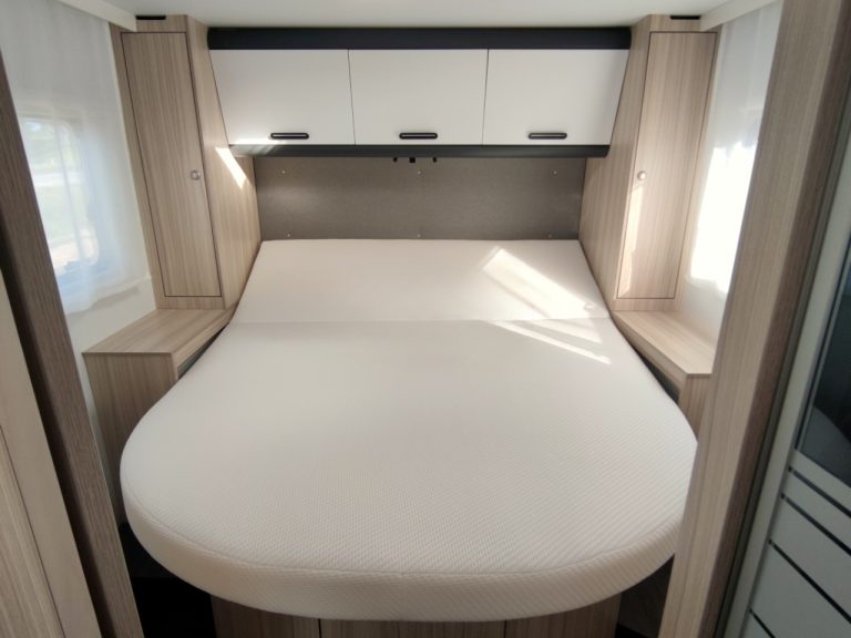 Alquiler 4 plazas Sun Living S75 SC / AN en Barcelona