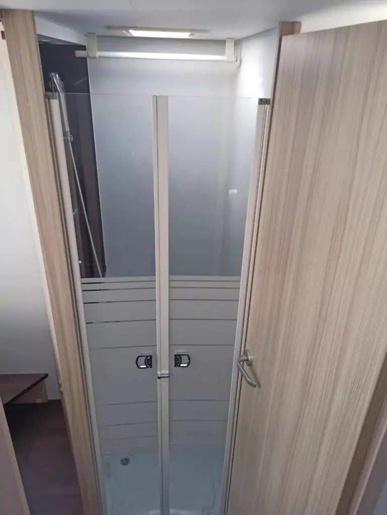 Sun Living S75 SC (2)
