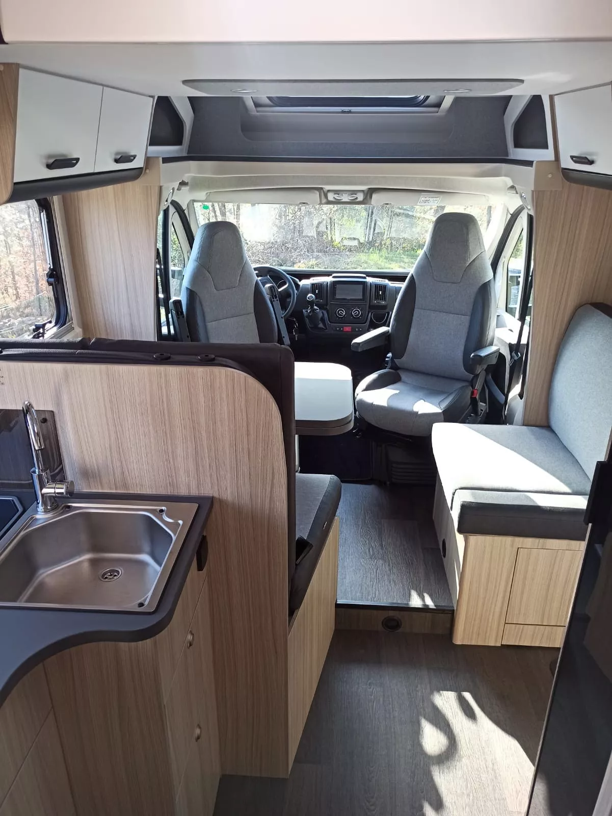 Sun Living S75 SC (3)