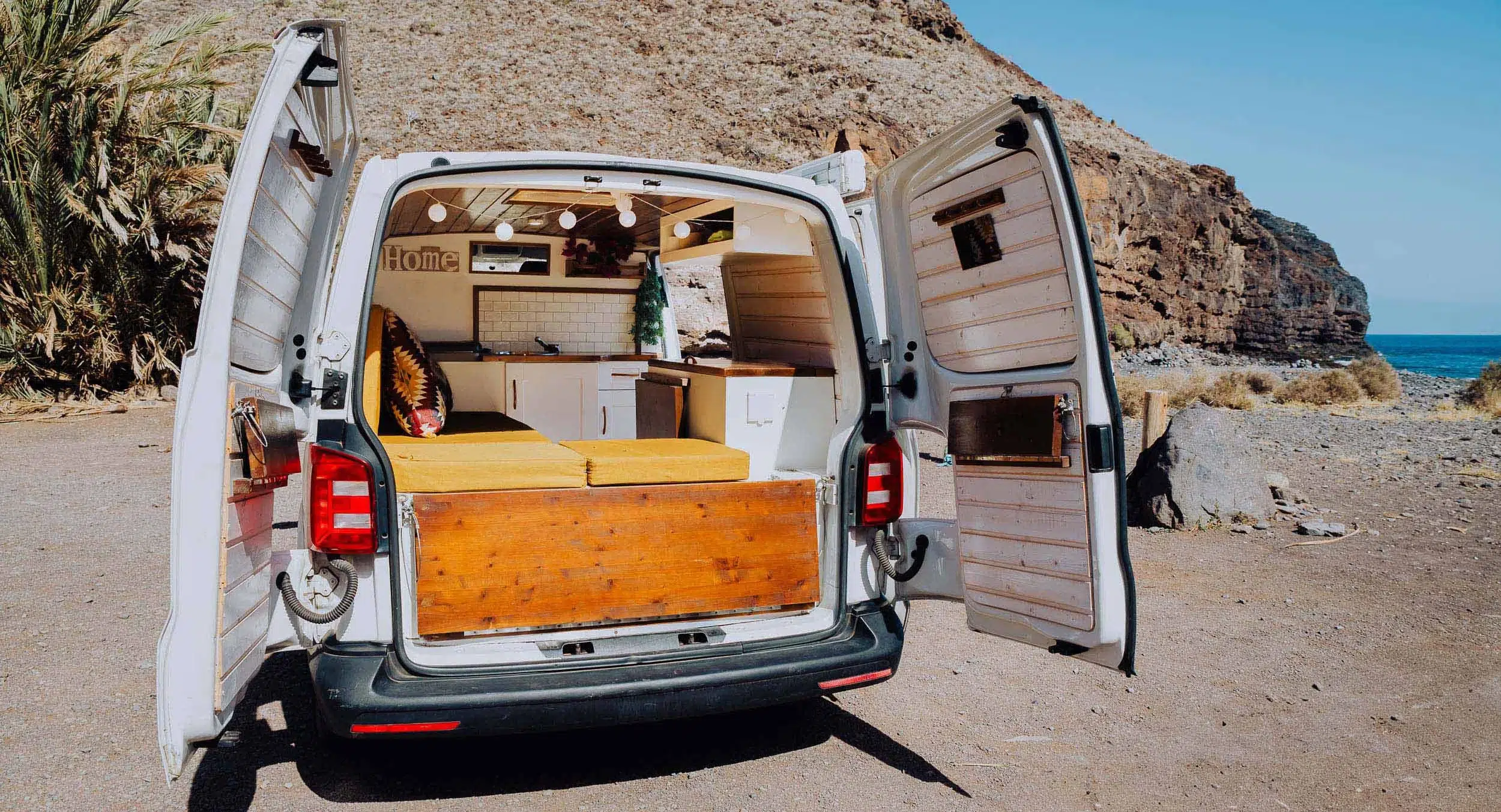 Alquiler 3 plazas Transporter T6 / 2 en La Gomera