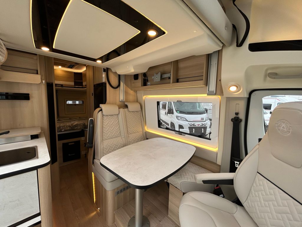 Alquiler 4 plazas Dreamer Camper Van XL en Alicante