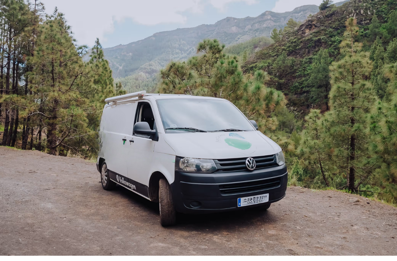 Alquiler 3 plazas Transporter T6 / 1 en La Gomera