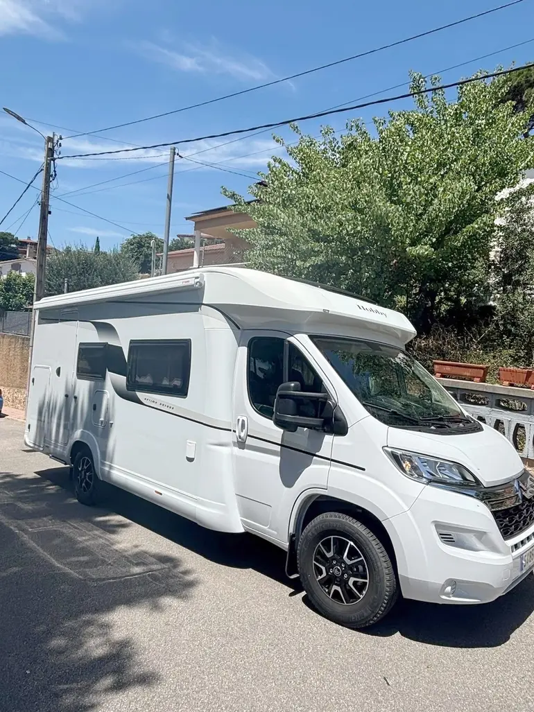 Alquiler 5 plazas Hobby Optima OnTour T65 HKM en Barcelona