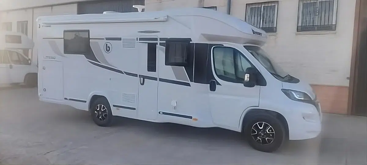 Alquiler 5 plazas Benimar Tessoro 496 en Albacete
