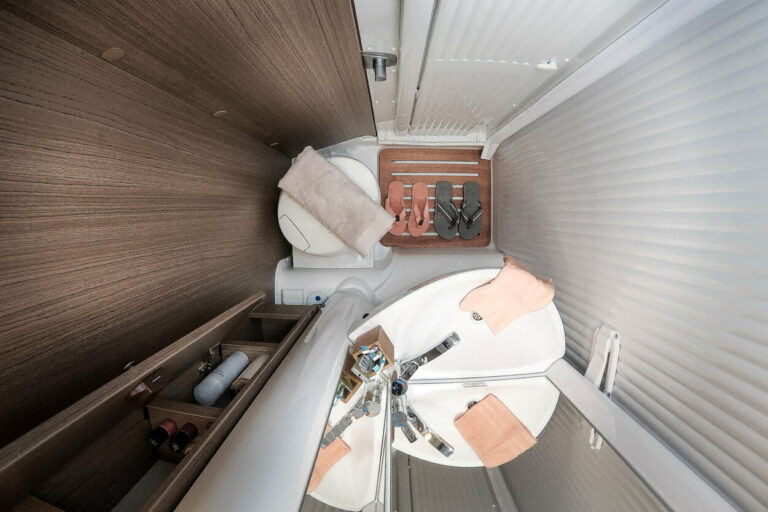 Alquiler 4 plazas Carado T338 en Málaga