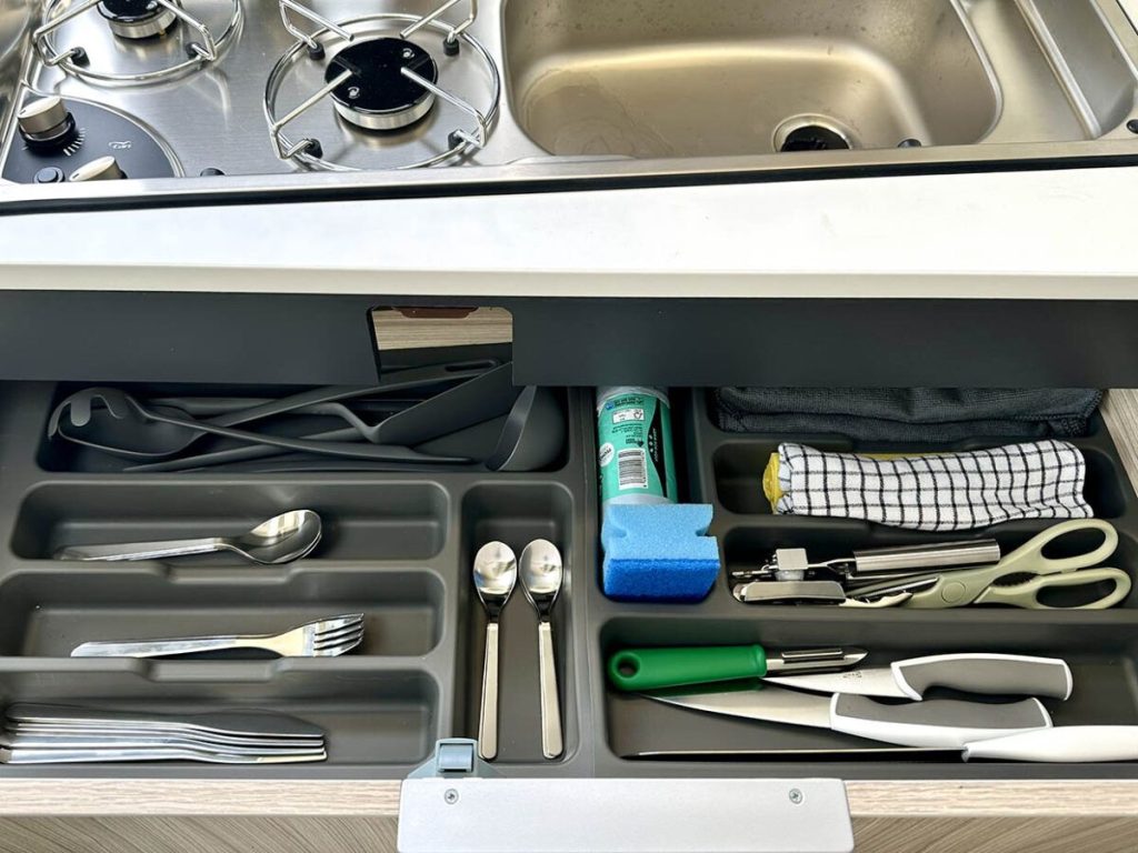Cubeirtos-Camper-Adria-Twin-e1749892782535
