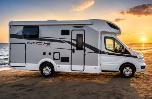 McLouis MC4 379 (1)