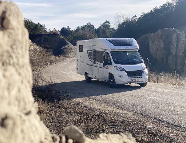 Alquiler 5 plazas Adria Matrix en Barcelona