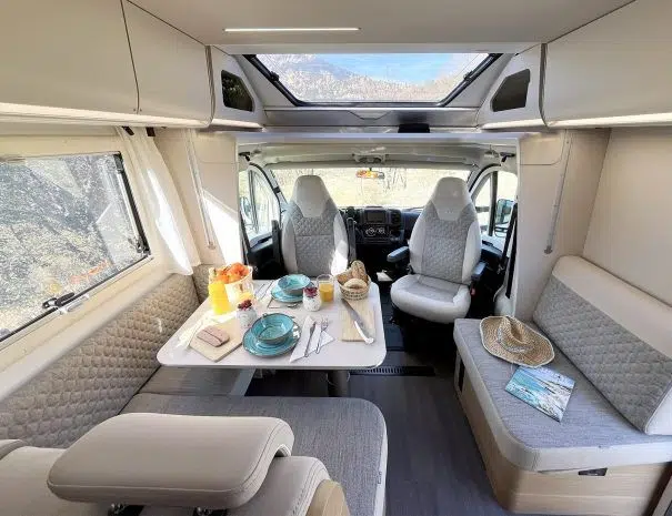 Alquiler 5 plazas Adria Matrix 670 SL en Barcelona
