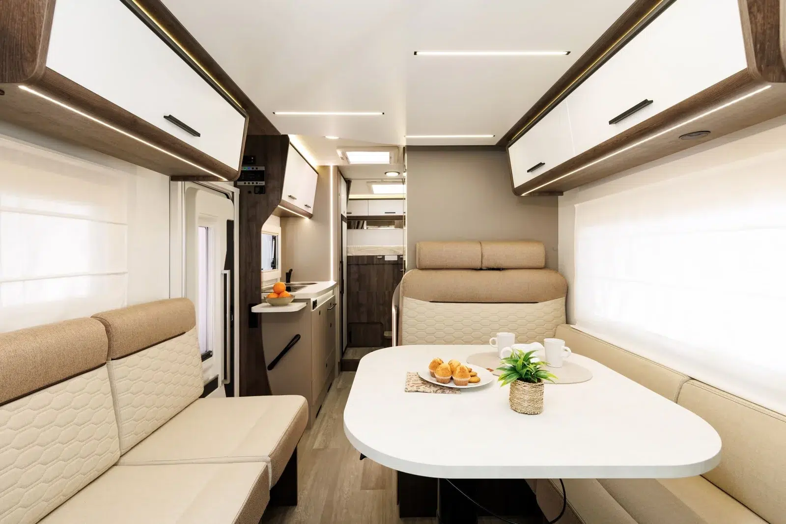 Alquiler 5 plazas Benimar Tessoro 444 en Sevilla