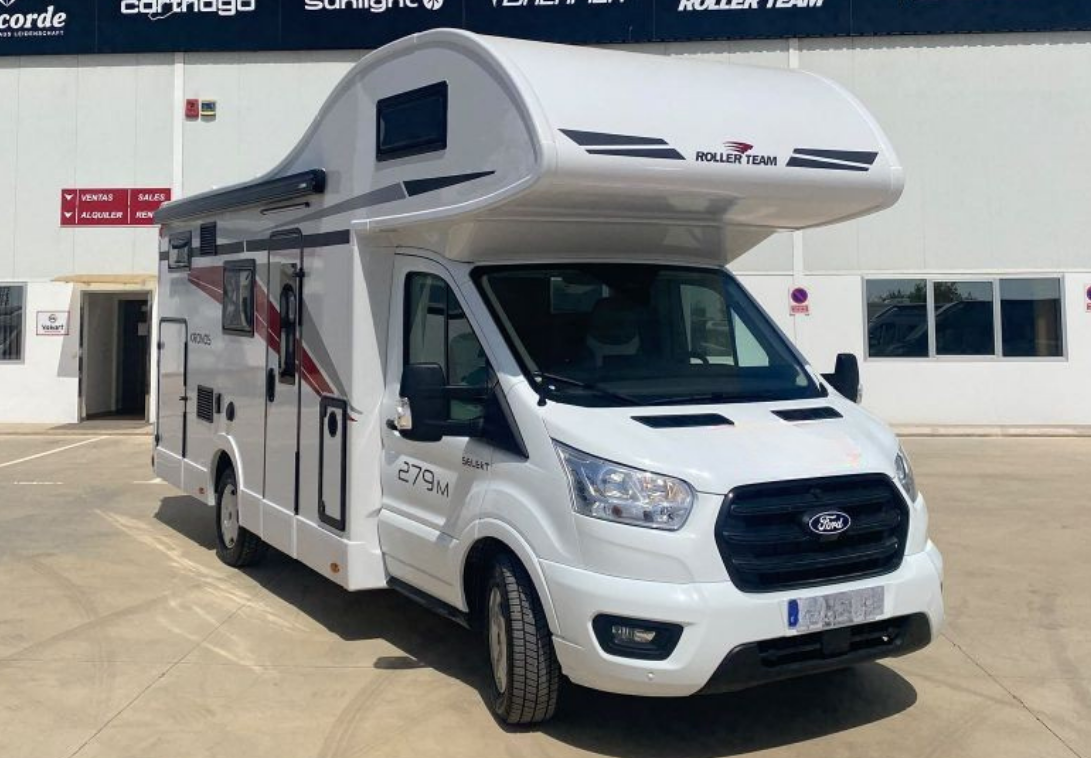 Alquiler 6 plazas Roller Team Kronos 279M en Alicante
