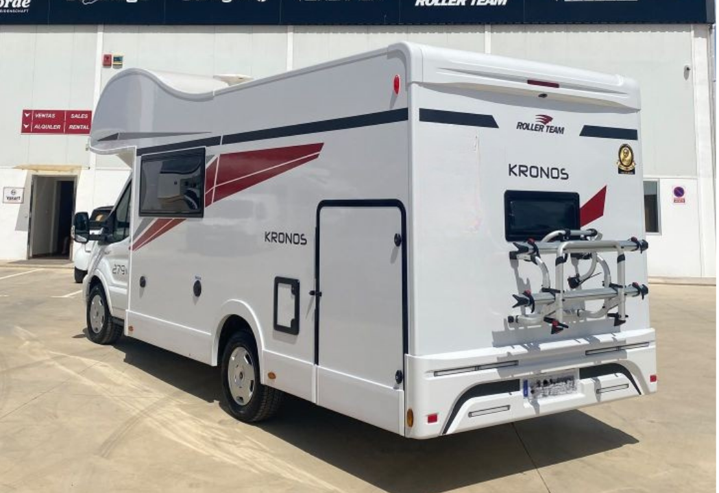 Alquiler 6 plazas Roller Team Kronos 279M en Alicante