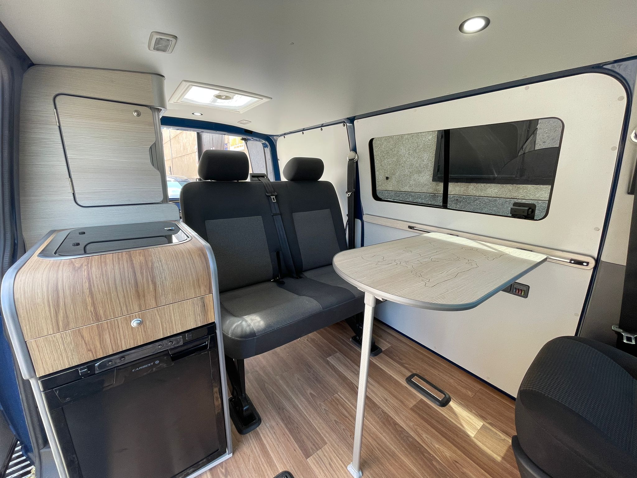 Alquiler 4 plazas Volkswagen Camper / 1 en Sevilla