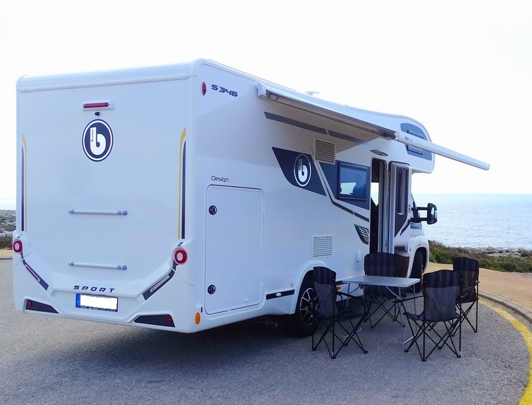 autocaravanas-de-alquier-en-Menorca