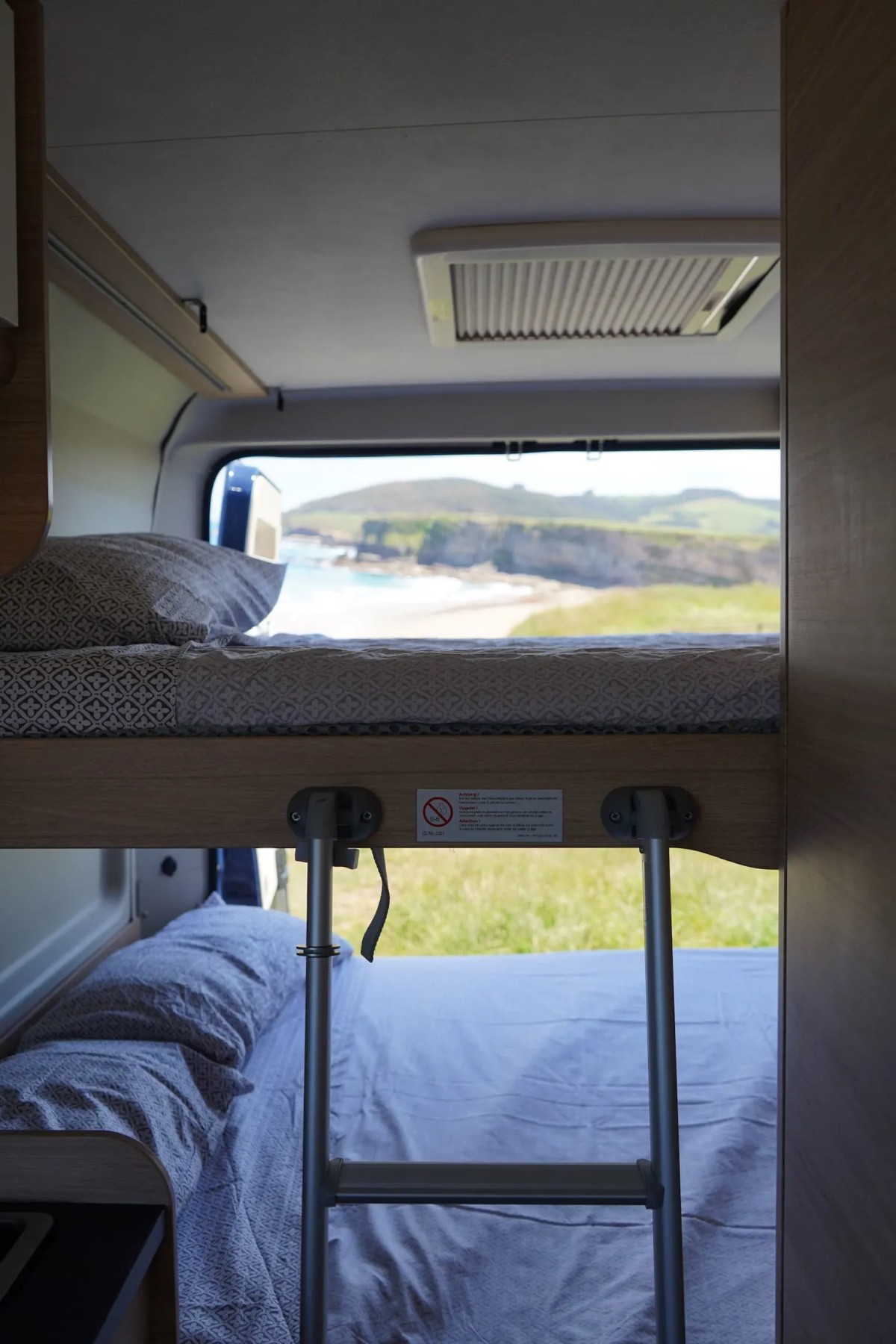 Alquiler 4 plazas Pössl Road Car R601 en Cantabria