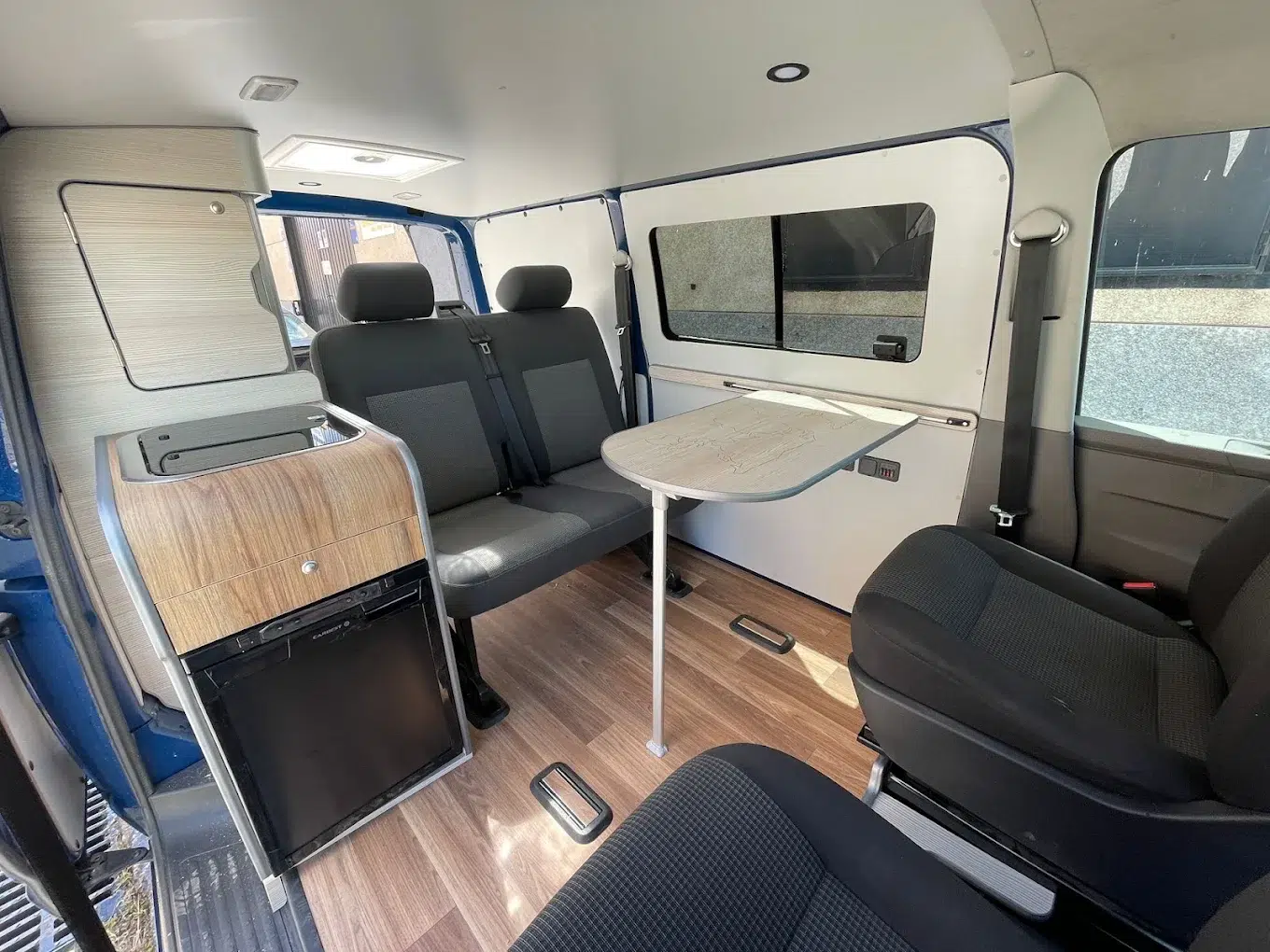 Alquiler 4 plazas Volkswagen Camper / 1 en Sevilla