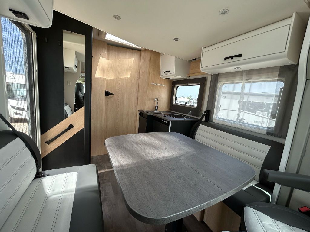 Alquiler 4 plazas Sunlight T69 LC Adventure Edition en Castellón