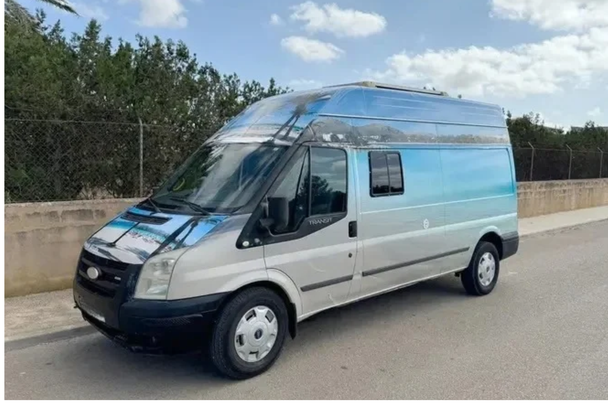 Alquiler 2 plazas CamperVan L3/H2 Alcudia en Mallorca