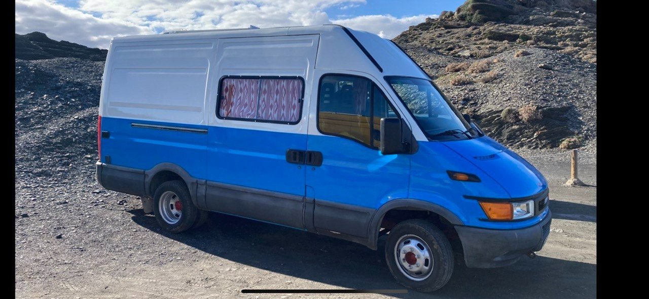 Alquiler 2 plazas CamperVan L3/H2 Iveco en Mallorca