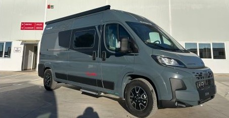 Alquiler 4 plazas Sunlight Cliff 601 Adventure Edition en Alicante