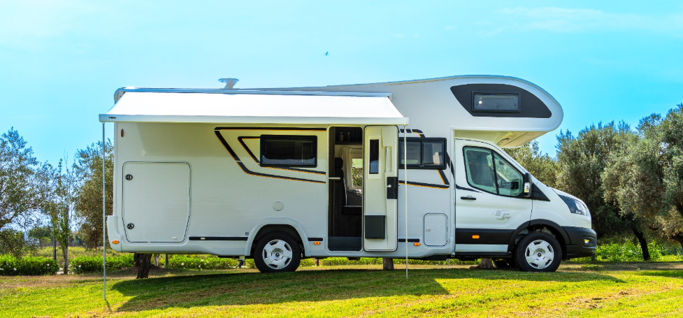 Alquiler 6 plazas Benimar Sport 344 UP en Barcelona