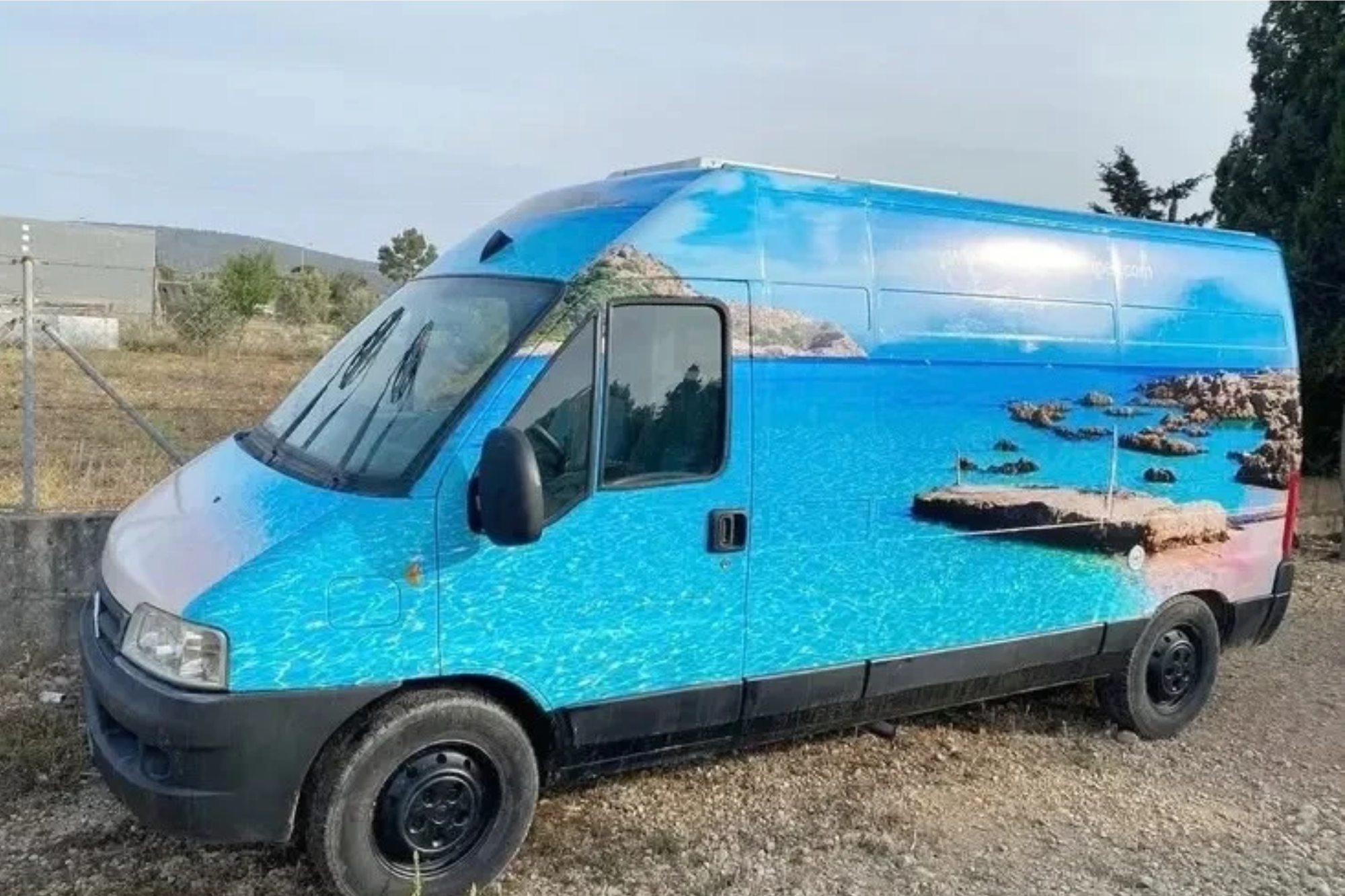 Alquiler 2 plazas CamperVan L3/H2 Agulla en Mallorca