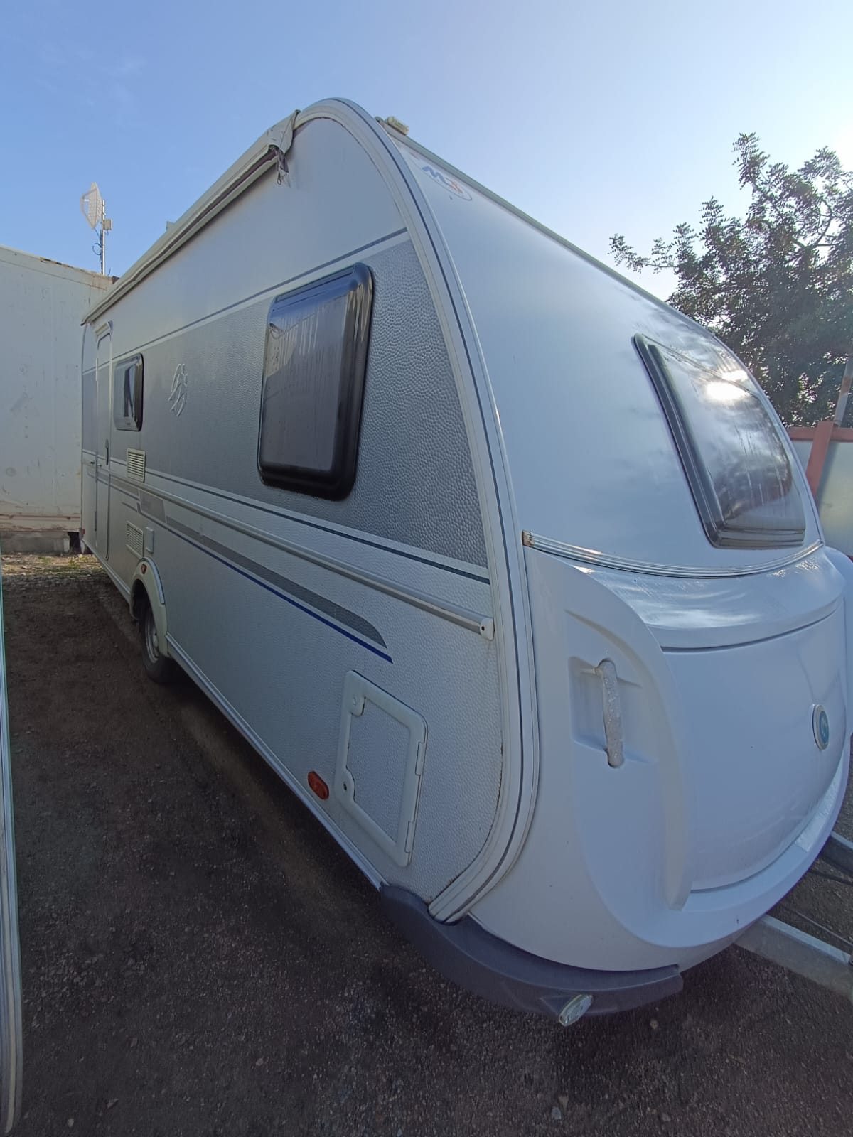 Alquiler Knaus Sport 500 en Tarragona