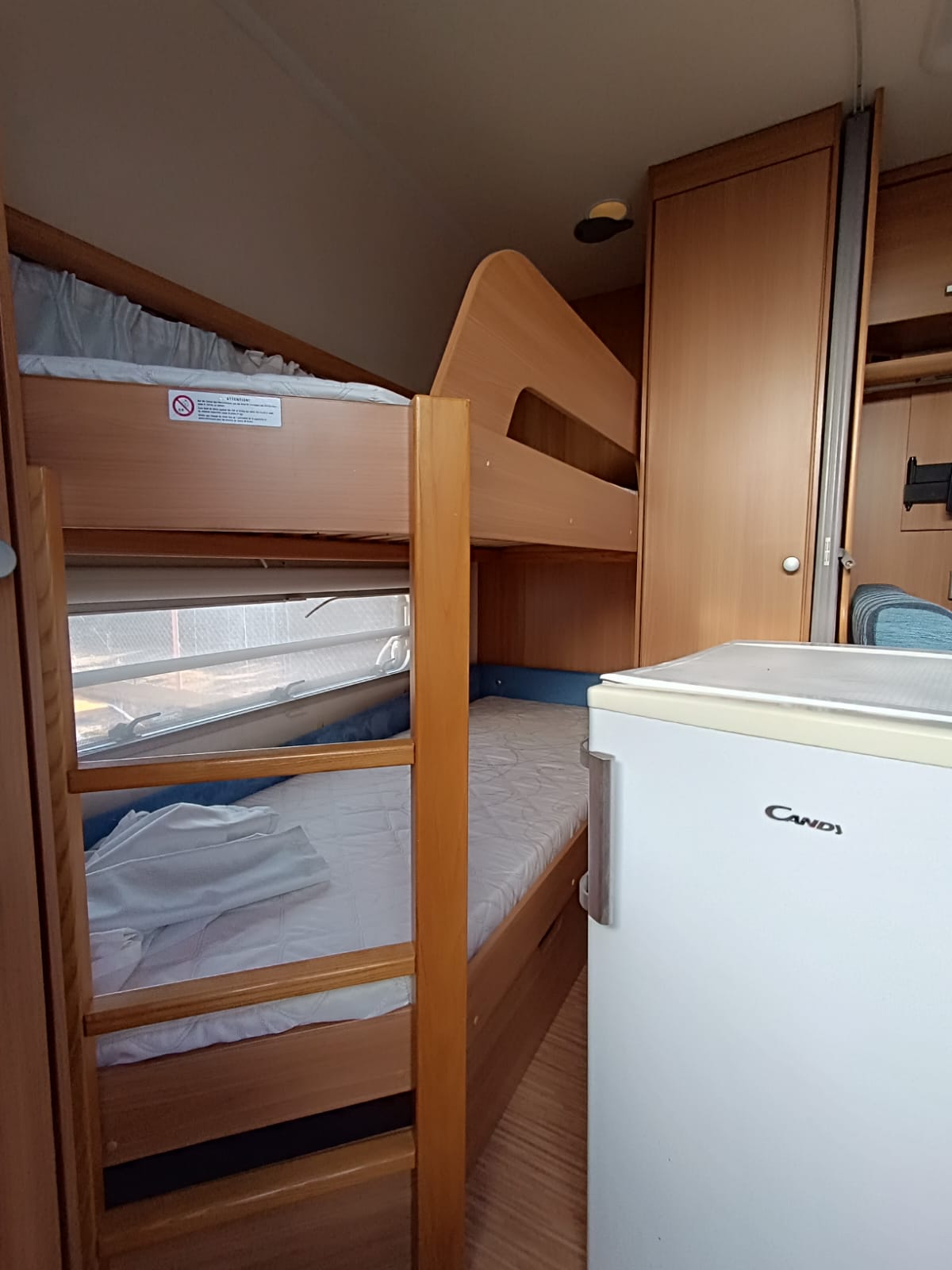Alquiler Knaus Sport 500 en Tarragona