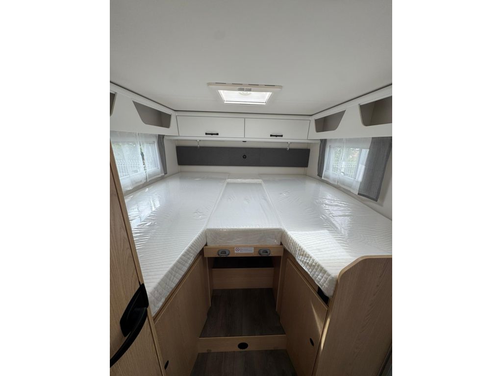 Sunlight I68 Adventure Edition (11)