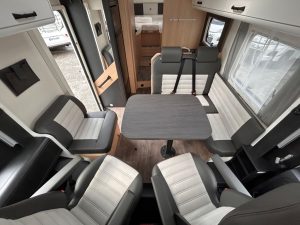 Sunlight I68 Adventure Edition (21)