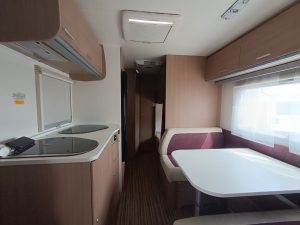 adria aviva 10